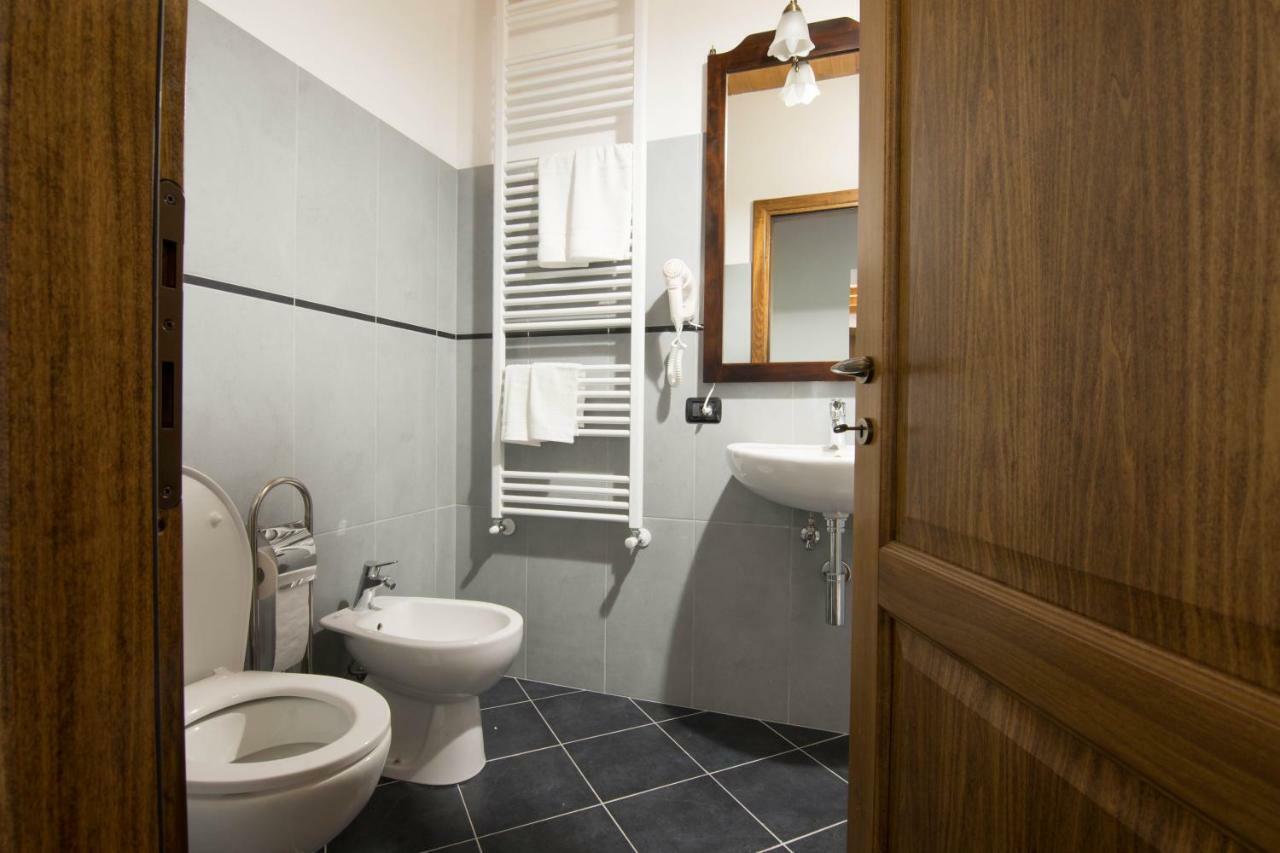Le Casine Del Borgo Bed & Breakfast Borgo a Mozzano Exterior photo