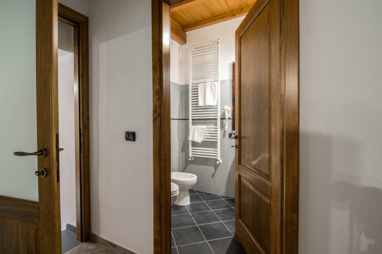 Le Casine Del Borgo Bed & Breakfast Borgo a Mozzano Exterior photo